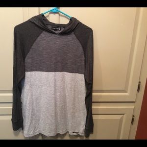 Men’s long sleeve shirt